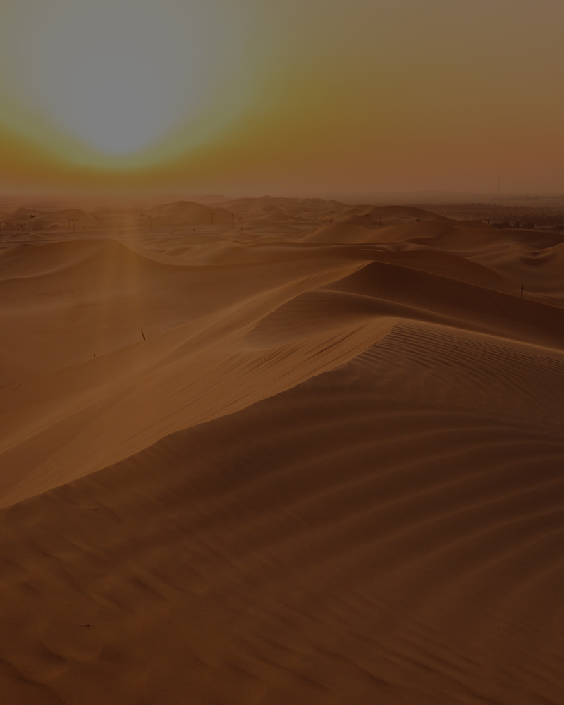 Né à Abu Dhabi